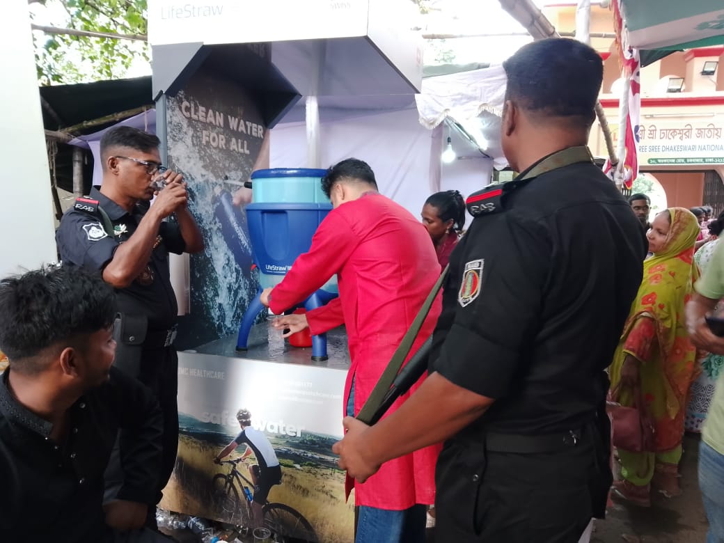 LifeStraw_Bangladesh_Ensures_Clean_Water_for_Thousands_at_Dhakeshwari_Mandir